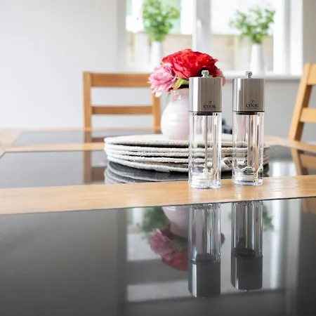 Casa vacanze Bright & Spacious 3-bed In 15 Mins From Galway Oranmore